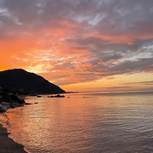 Dimora Zefiro Vacanze , Gioiosa Marea Italia
